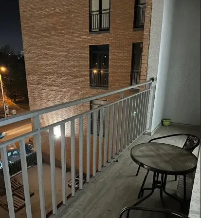 ქირავდება 2 ოთახიანი ბინა 60მ² 4/20 სართ თბილისი