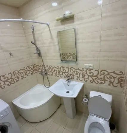 ქირავდება 2 ოთახიანი ბინა 45მ² 2/9 სართ თბილისი