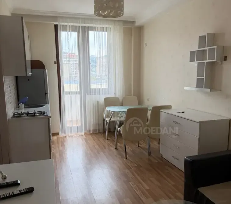 ქირავდება 2 ოთახიანი ბინა 45მ² 2/9 სართ თბილისი - photo 2