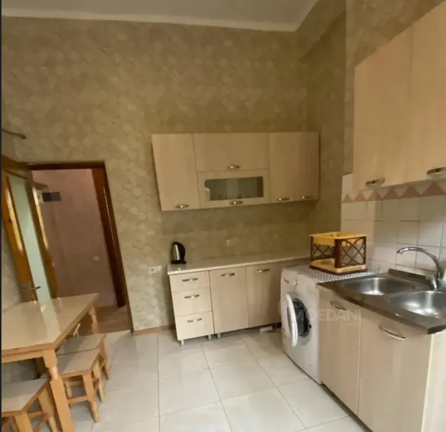 Apartments For Rent four-room 90м² 3/5 floor Tbilisi - photo 5