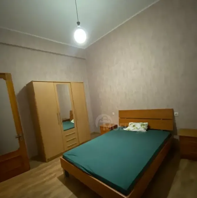 Apartments For Rent four-room 90м² 3/5 floor Tbilisi - photo 1