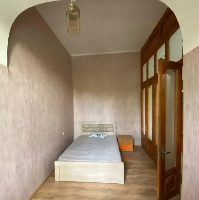 Apartments For Rent four-room 90м² 3/5 floor Tbilisi - photo 3