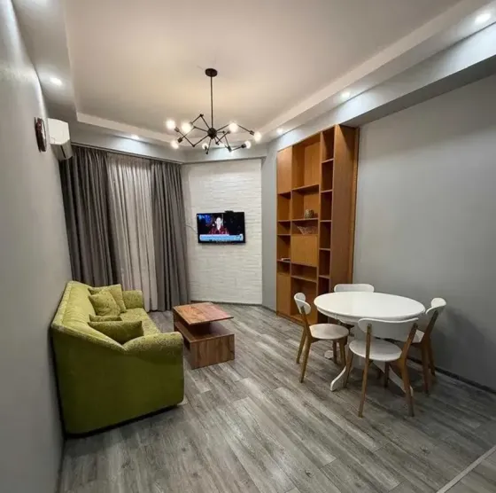 ქირავდება 2 ოთახიანი ბინა 60მ² 3/9 სართ თბილისი