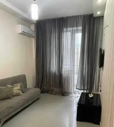 ქირავდება 2 ოთახიანი ბინა 45მ² 7/12 სართ თბილისი