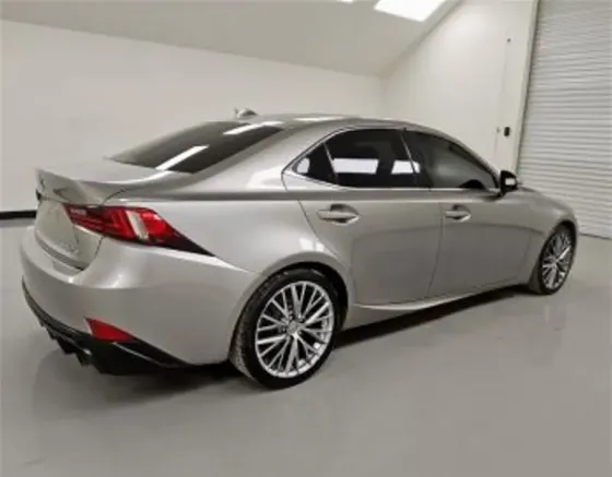 Lexus IS 2015 Тбилиси