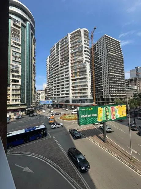 Apartments For Sale three-room 58м² 3/18 floor Batumi - photo 5