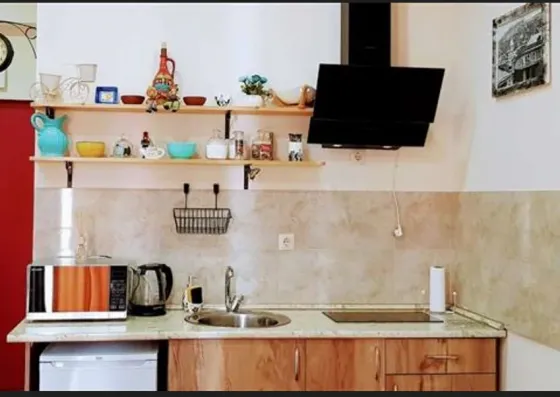 Сдам 1-комн. квартиру на сутки в Тбилиси  40м² 4/13 эт. Тбилиси