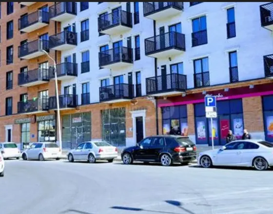 Сдам 1-комн. квартиру на сутки в Тбилиси  39м² 10/13 эт. Тбилиси