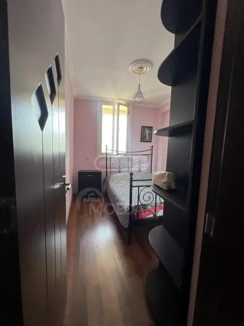 იყიდება 2 ოთახიანი ბინას 46მ² 10/16 სართ თბილისი - photo 2