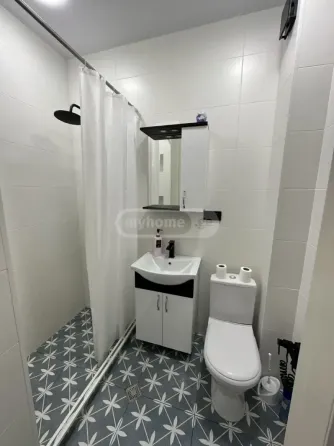 ქირავდება 3 ოთახიანი ბინა 62მ² 3/6 სართ თბილისი