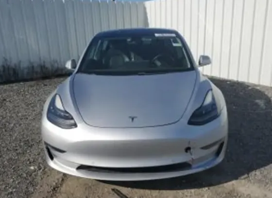 Tesla Model 3 2018 Тбилиси