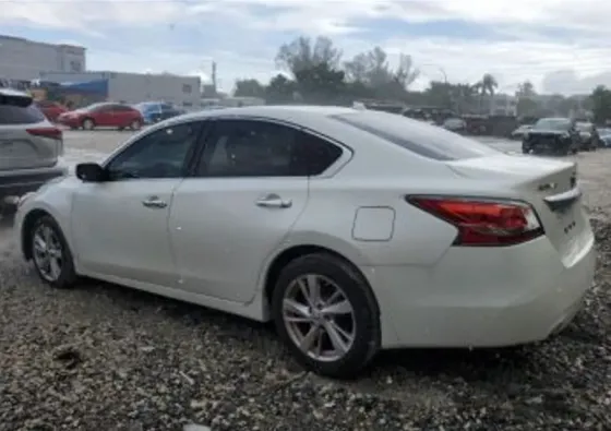 Nissan Altima 2015 Тбилиси