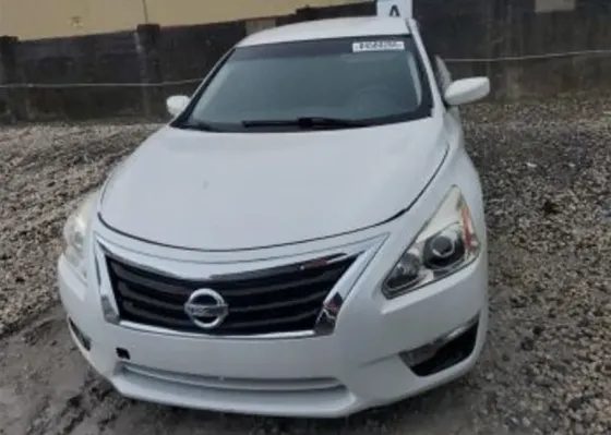 Nissan Altima 2015 Тбилиси