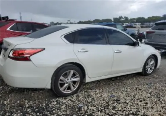 Nissan Altima 2015 Тбилиси