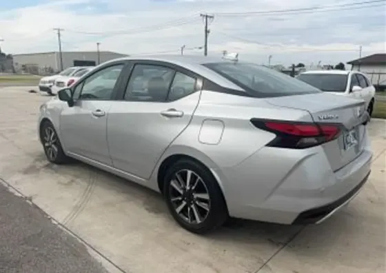 Nissan Versa 2021 Тбилиси