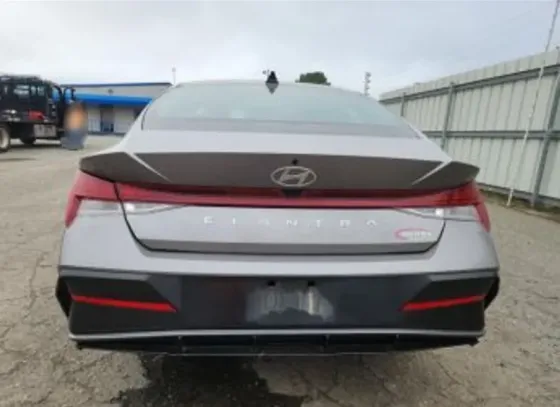 Hyundai Elantra 2024 Тбилиси