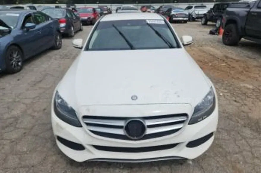 Mercedes C 2L 2016 Тбилиси - изображение 1