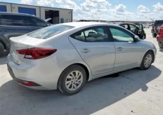 Hyundai Elantra 2019 Тбилиси