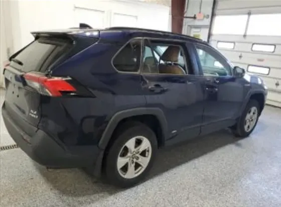 Toyota RAV4 2.5L 2020 Тбилиси