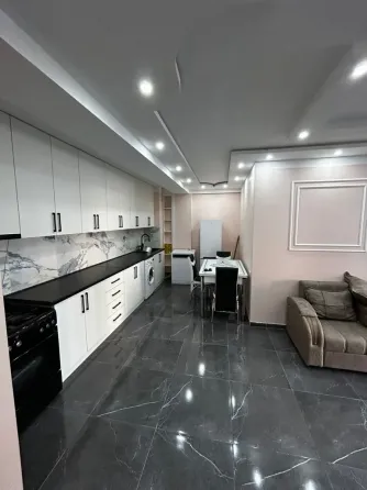 ქირავდება 3 ოთახიანი ბინა 75მ² 3/8 სართ თბილისი