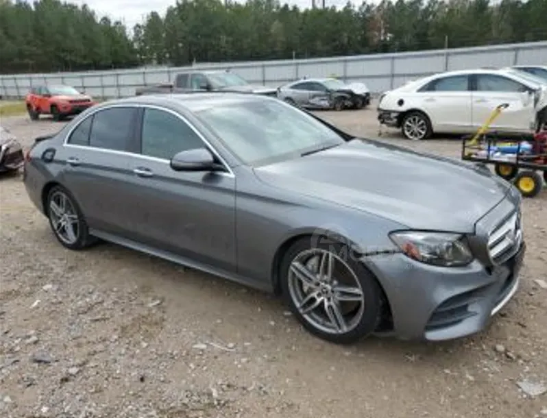 Mercedes C 2L 2017 თბილისი - photo 6