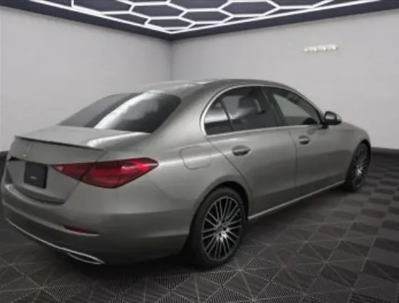 Mercedes C 2L 2022 Тбилиси