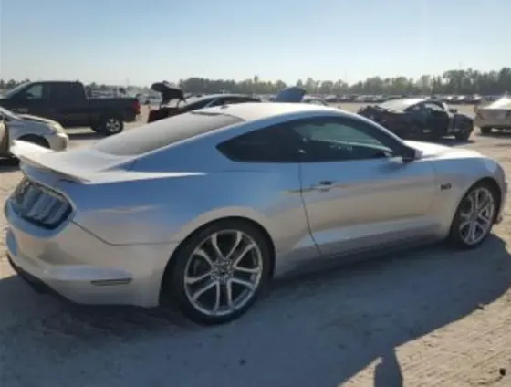 Ford Mustang 5L 2019 Тбилиси