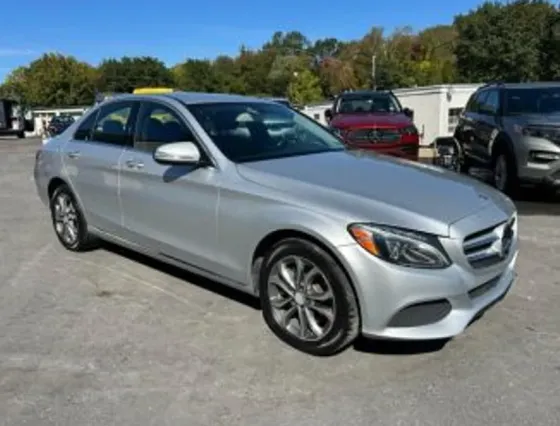 Mercedes C 2L 2015 Тбилиси