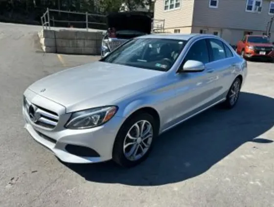 Mercedes C 2L 2015 Тбилиси