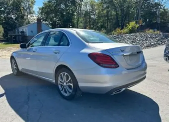 Mercedes C 2L 2015 Тбилиси