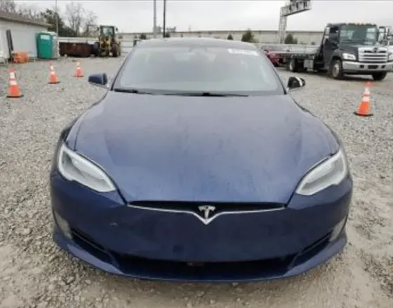 Tesla Model S 2017 Тбилиси