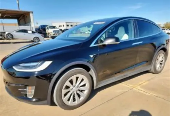 Tesla Model X 2017 Тбилиси