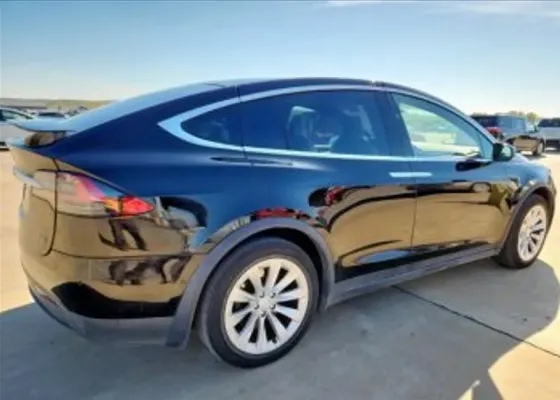Tesla Model X 2017 Тбилиси