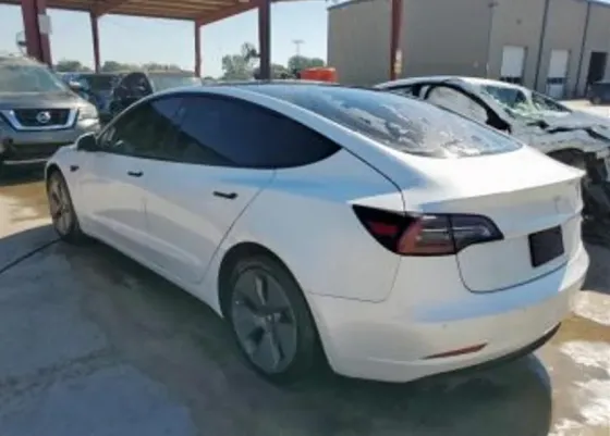 Tesla Model 3 2021 Тбилиси