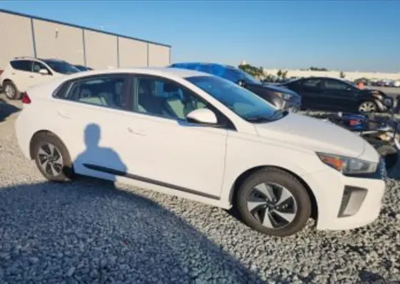 Hyundai IONIQ 2017 Тбилиси