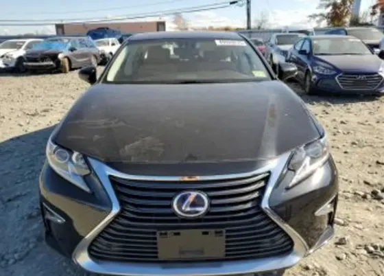 Lexus ES 2016 Тбилиси