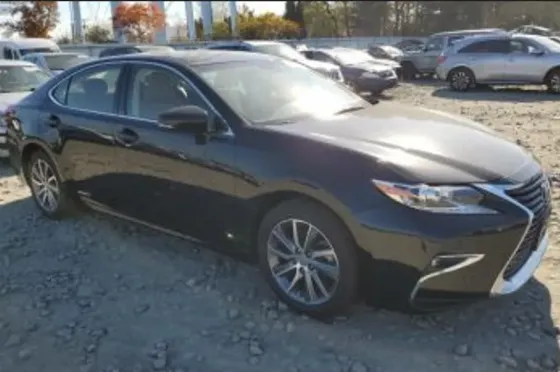 Lexus ES 2016 Тбилиси