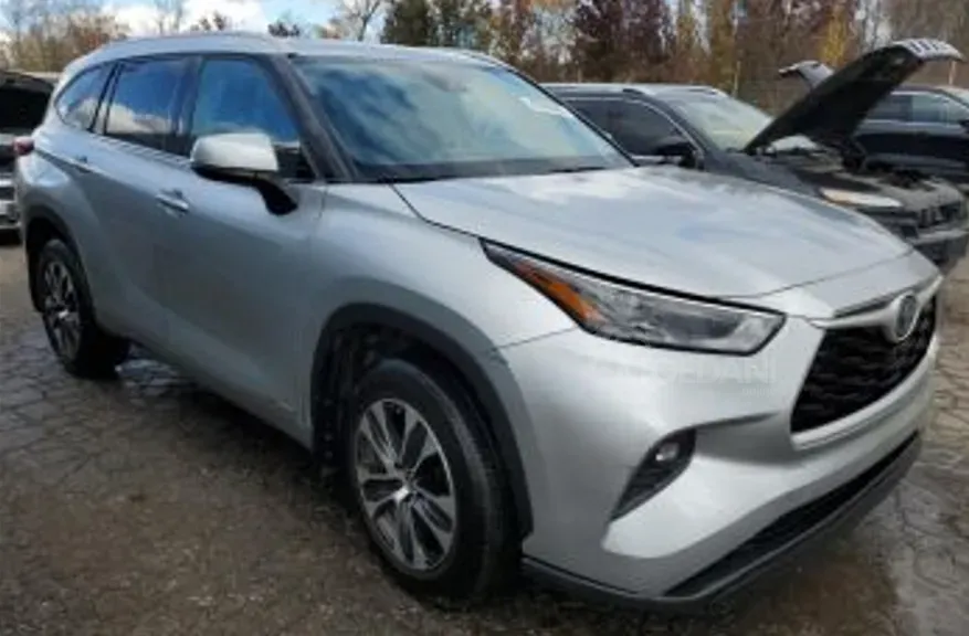 Toyota Highlander 2.5L 2022 თბილისი - photo 4
