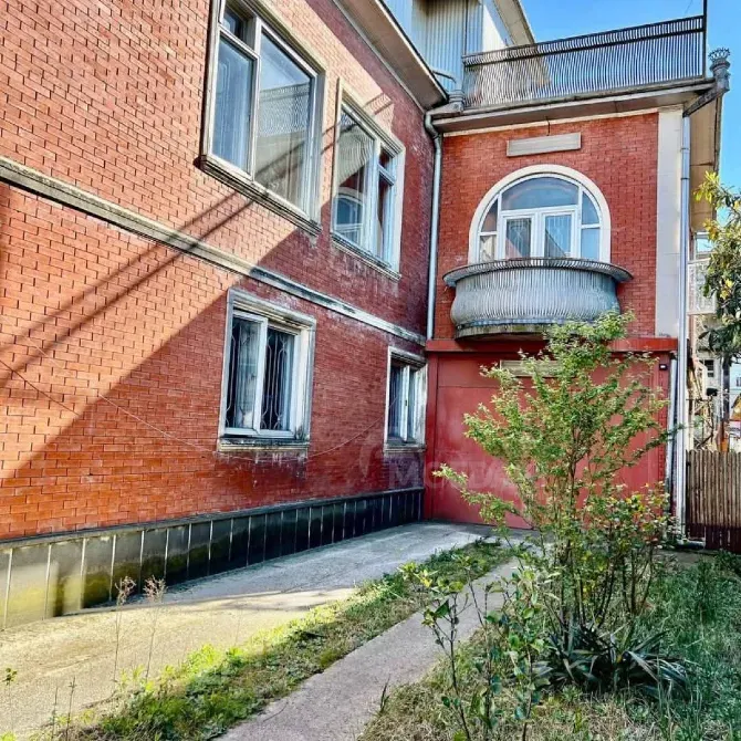 House for sale 864м² Poti - photo 2