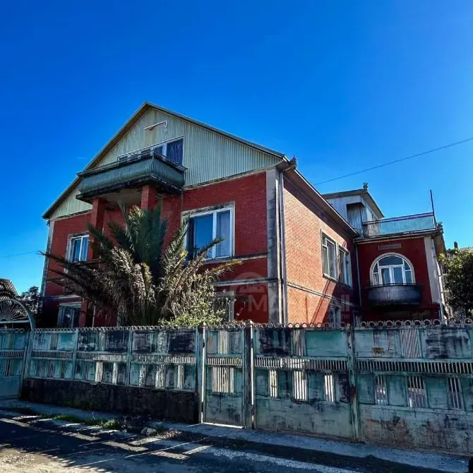 House for sale 864м² Poti - photo 1