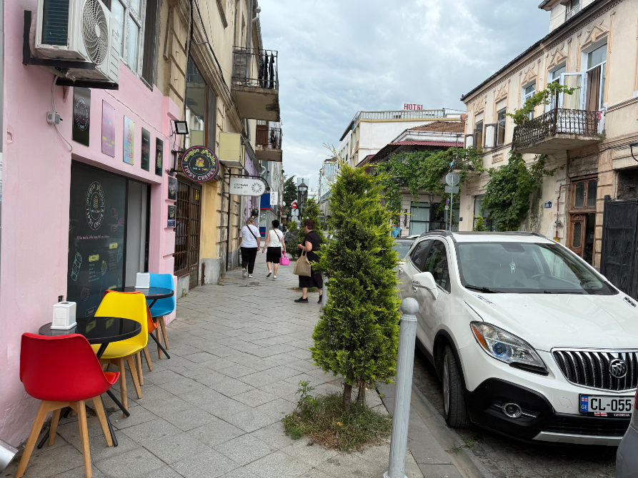 მოქმედი ბიზნესი იყიდება ბათუმი - photo 3