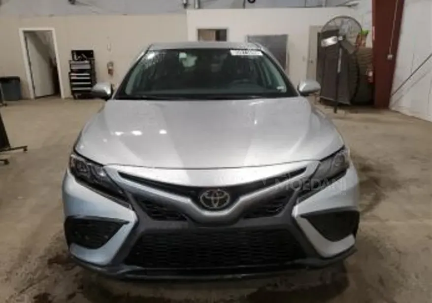 Toyota Camry 1.5L 2023 Тбилиси - изображение 1