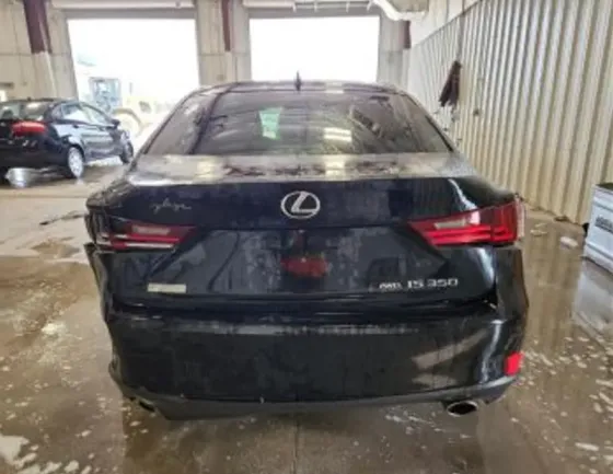 Lexus IS 2015 Тбилиси
