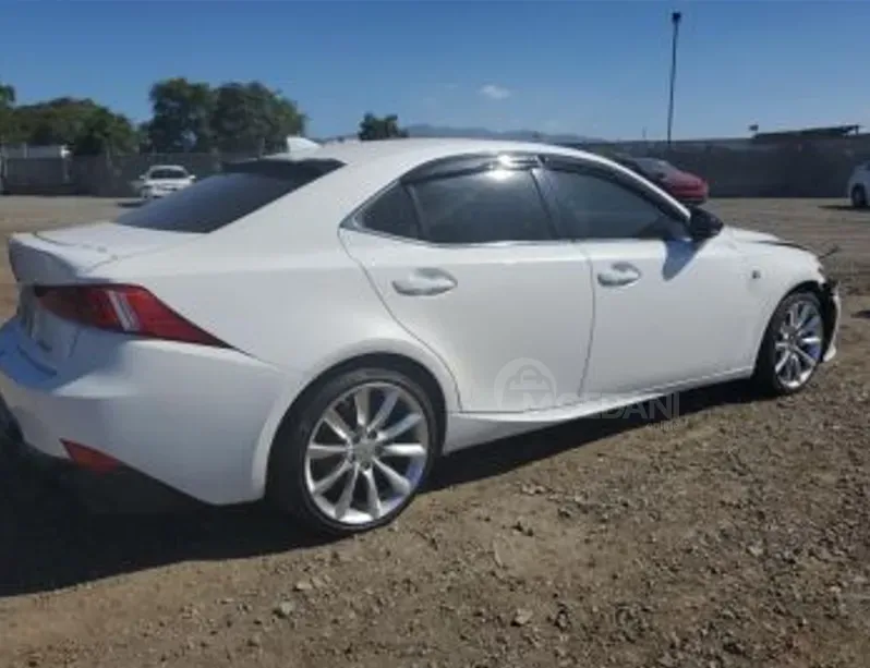 Lexus IS 2015 Тбилиси - изображение 5