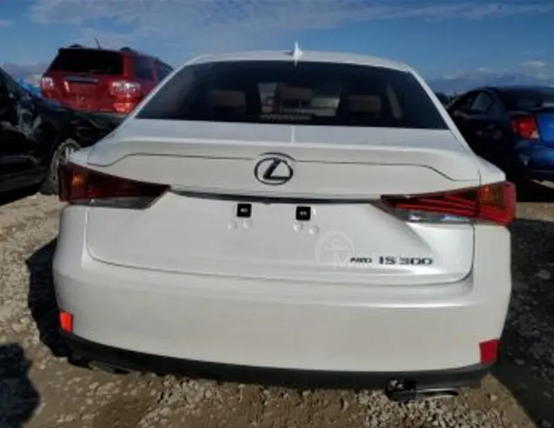 Lexus IS 2018 Тбилиси - изображение 5