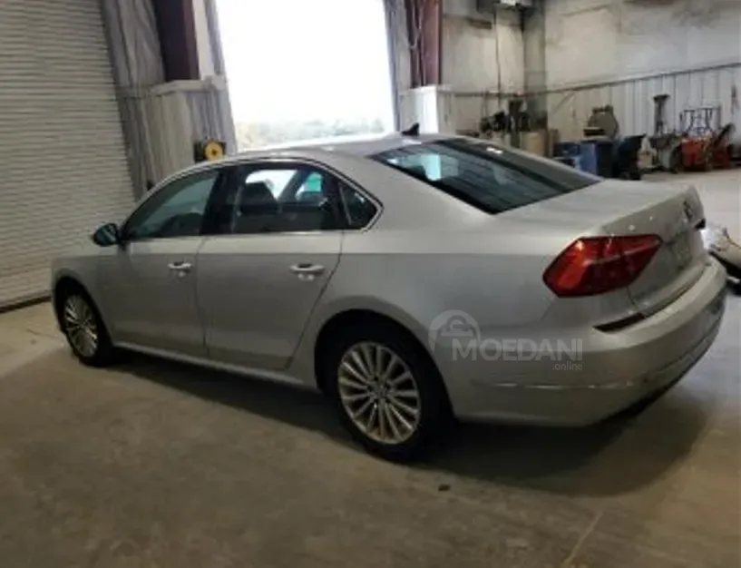 Volkswagen Passat 1.8 2016 Тбилиси - изображение 2