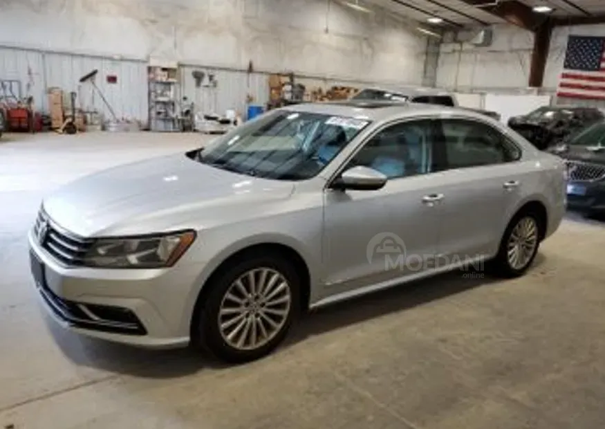 Volkswagen Passat 1.8 2016 Тбилиси - изображение 3