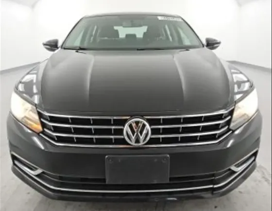 Volkswagen Passat 1.8 2016 Тбилиси