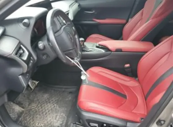 Lexus UX 2021 Тбилиси