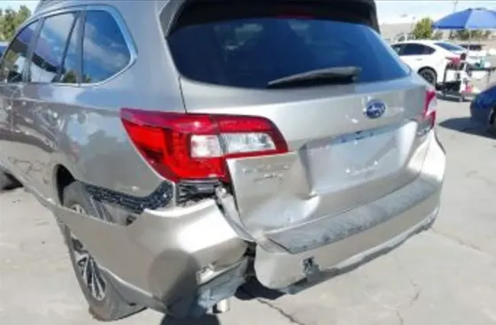 Subaru Outback 2015 Тбилиси